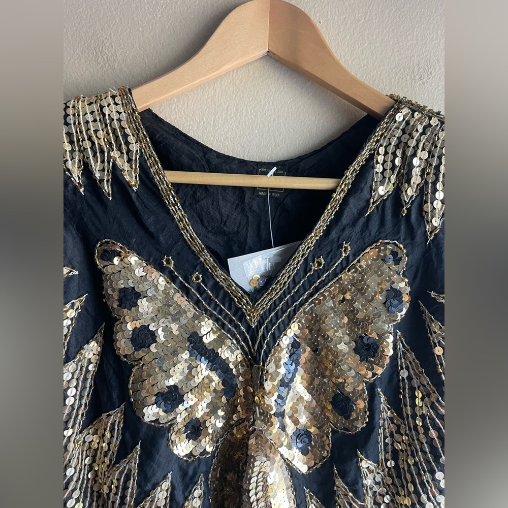 New Elegance Anujan 100% Silk Sequined Golden Butterfly Design Top Women Small - Picture 2 of 10